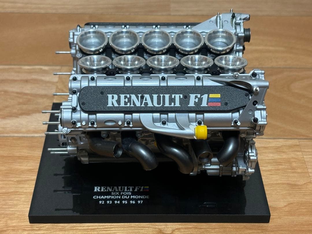 EXCEPTION 1/5 RENAULT F1 RS9 V10 エンジン訳あり