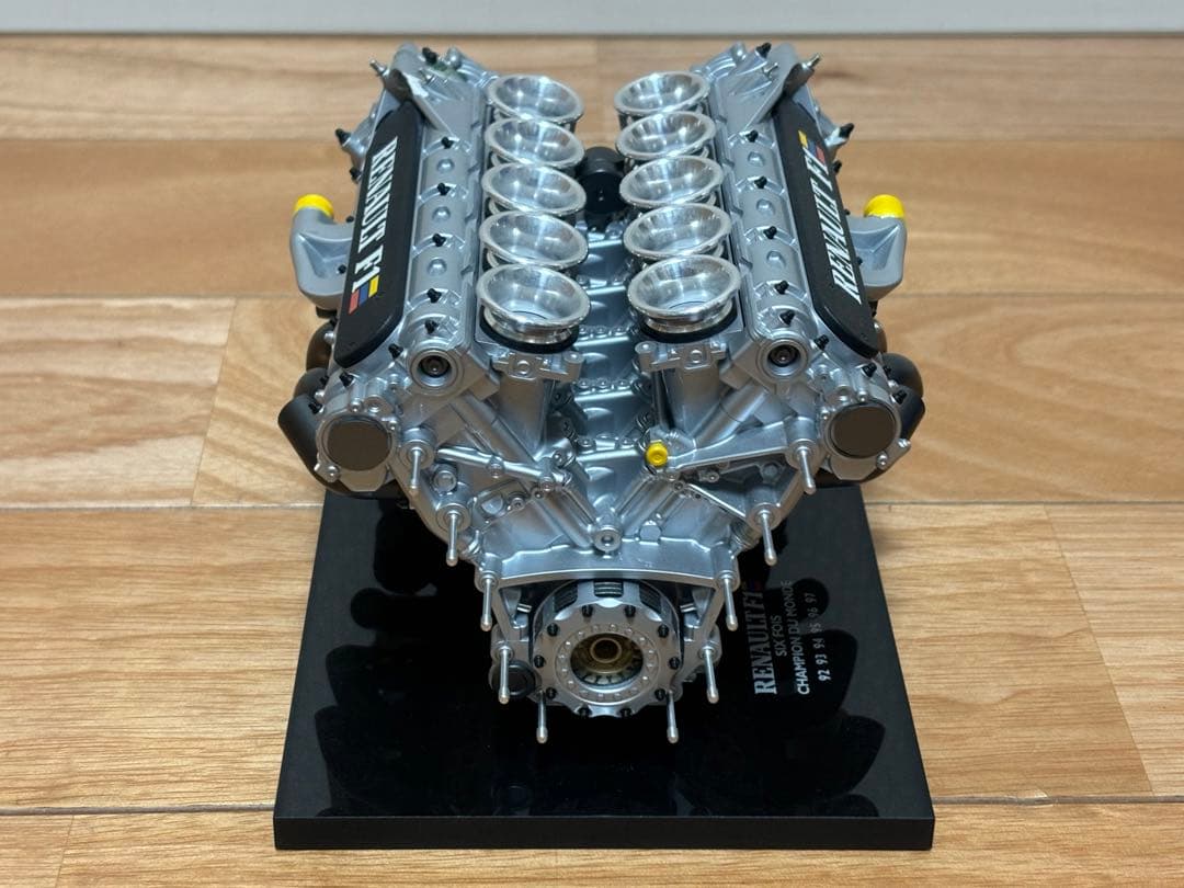 EXCEPTION 1/5 RENAULT F1 RS9 V10 エンジン訳あり