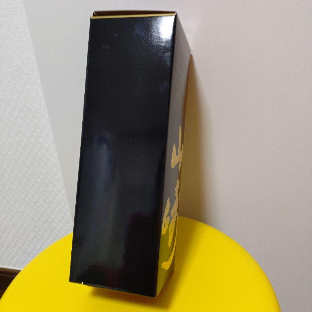 ★山崎 18年 サントリーシングルモルトウイスキー　化粧箱入り　ホロシール2枚