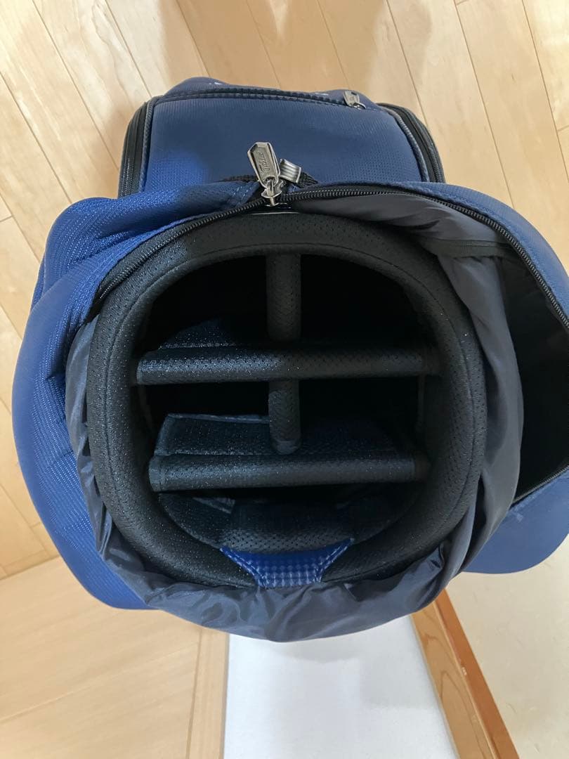 Titleist ネイビー キャディバッグ