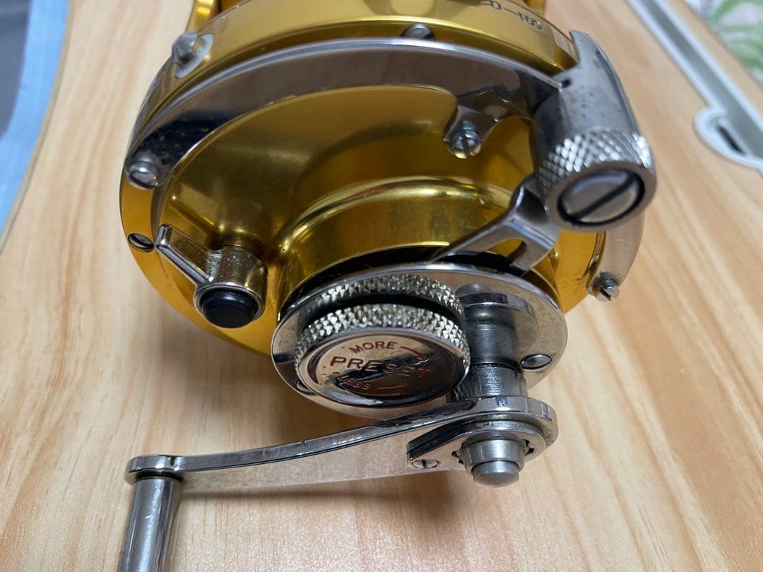 PENN REELS 50SW INTERNATIONAL II ゴールド