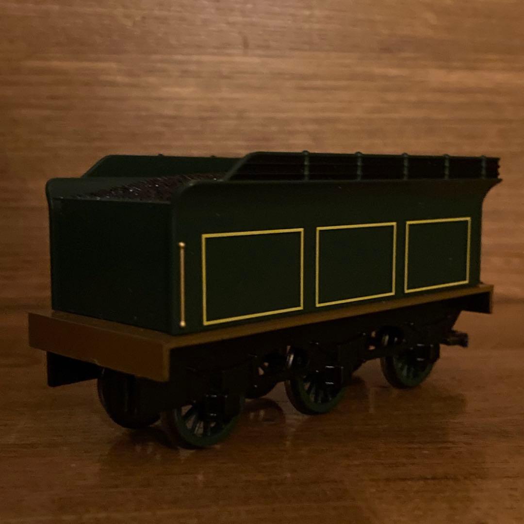 Bachmann HOゲージ　きかんしゃトーマスシリーズ　エミリー