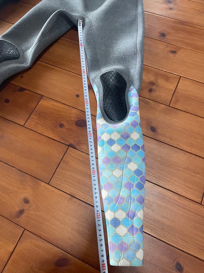 エアタイト ウェットスーツ 上下セット Mサイズ　3×2ミリ