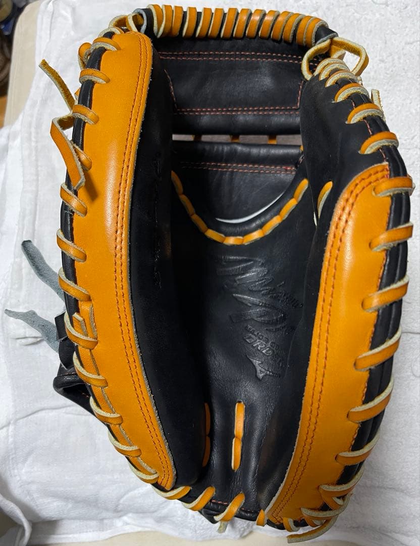 Mizuno 軟式キャッチャーミット 黒/オレンジ