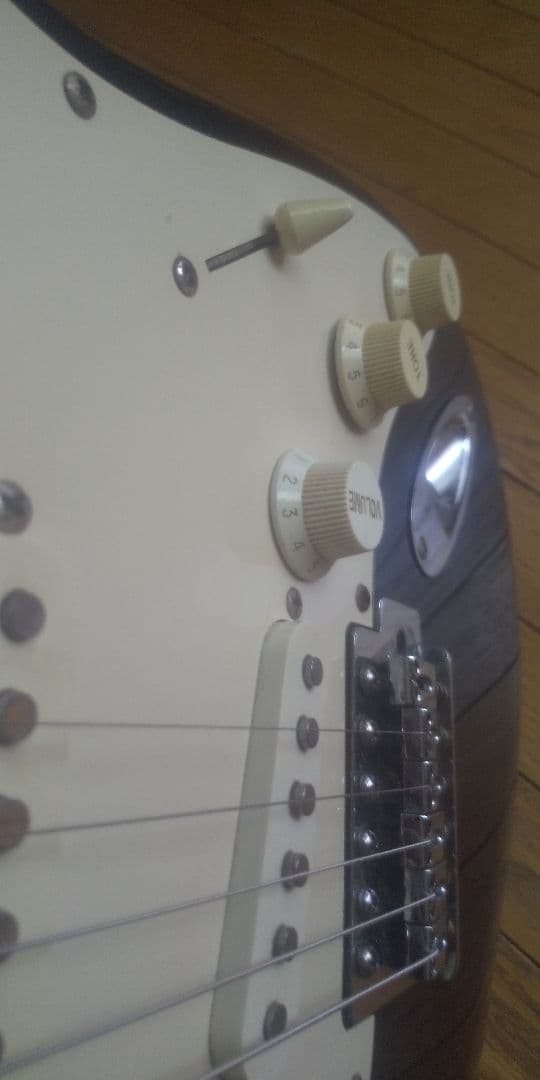 2005年製 フェルナンデス ストラトタイプ