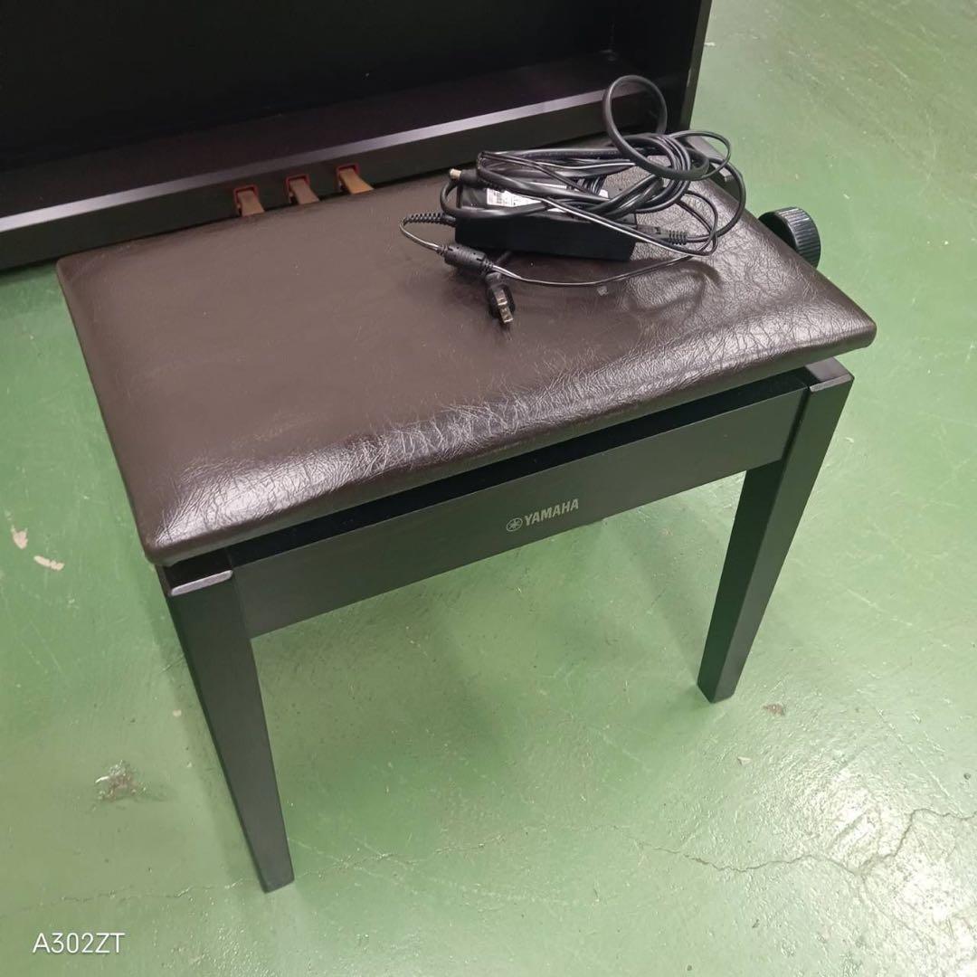 87　送料設置無料　YAMAHA　人気モデル　電子ピアノ　茶色