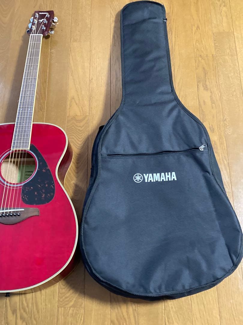 YAMAHA アコースティックギター FS820 レッド ギターケース付き
