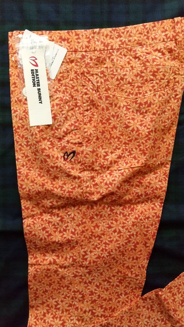 新品未使用 パーリーゲイツ マスターバニーエディション メンズパンツ