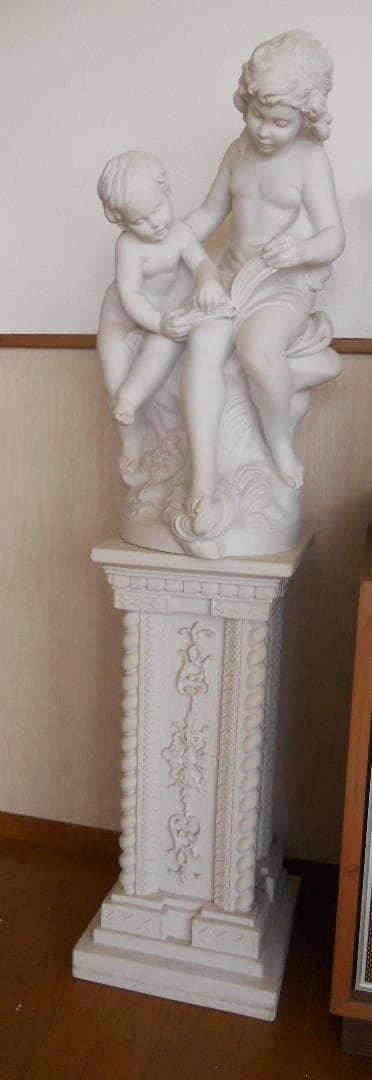 置物 大理石風 彫刻 アンティーク ヴィンテージ 美術品 です。