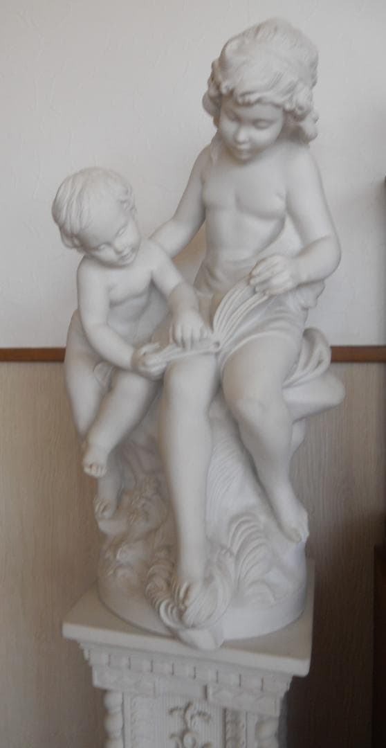 置物 大理石風 彫刻 アンティーク ヴィンテージ 美術品 です。