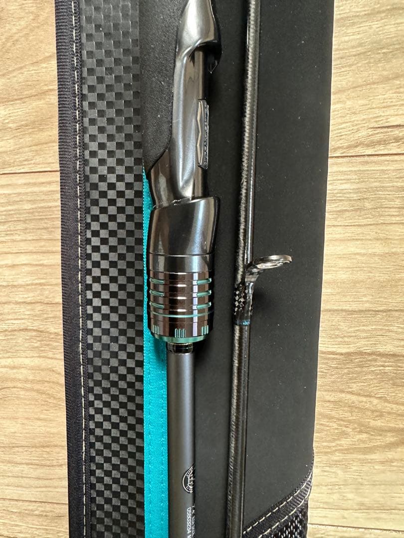 エメラルダス ストイストST 74-MMH