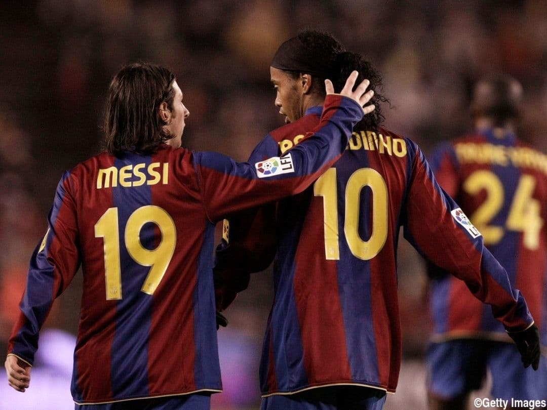 【レア／未使用タグ付】バルセロナ メッシ 19番 オーセンティック ユニフォーム