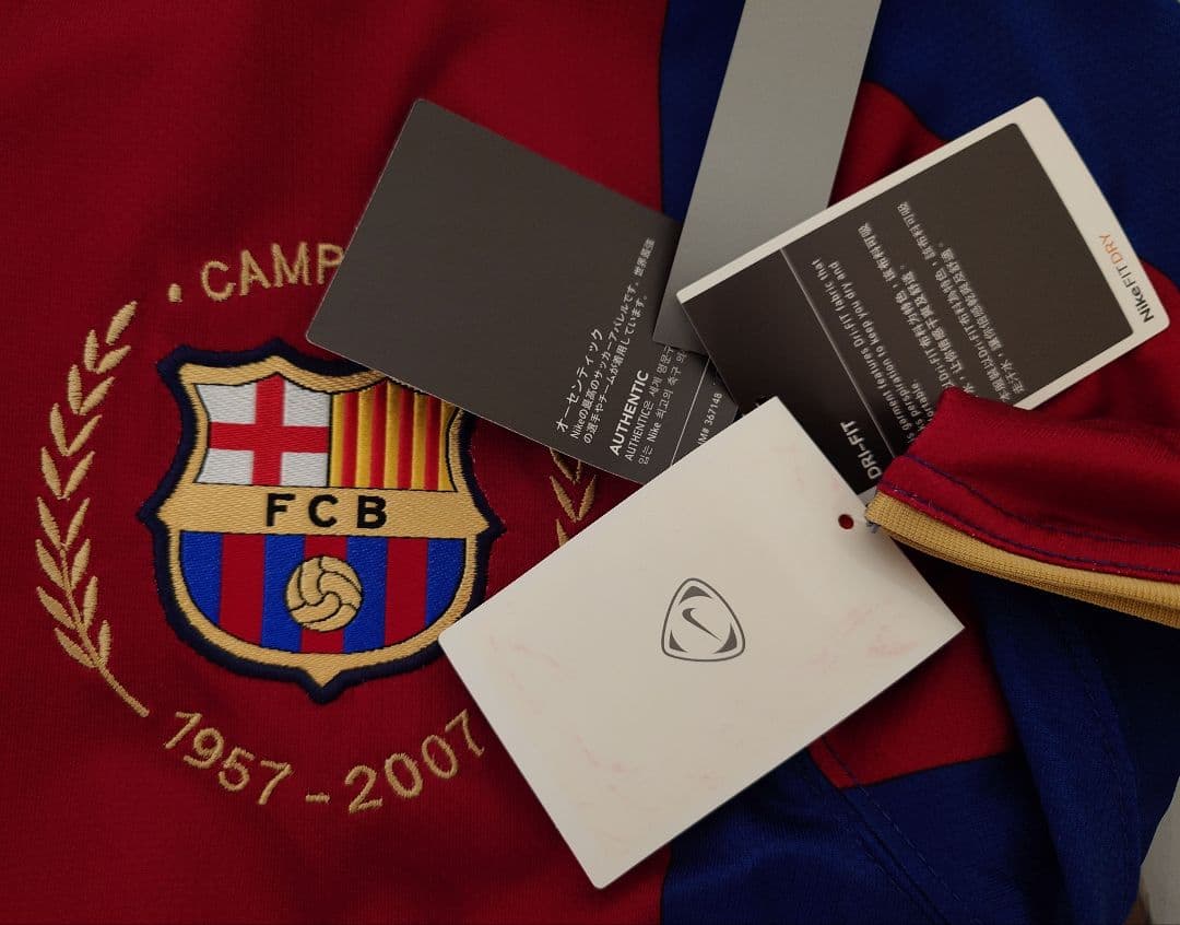 【レア／未使用タグ付】バルセロナ メッシ 19番 オーセンティック ユニフォーム