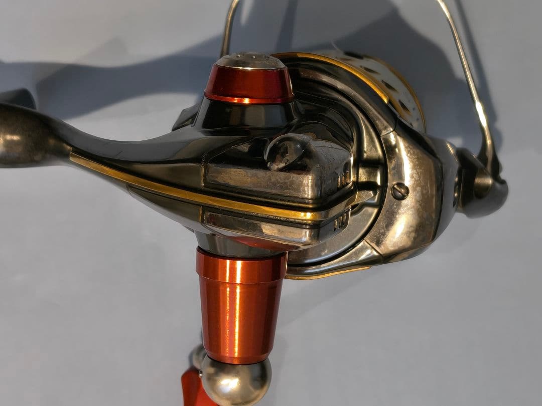 ハ*ん様 シマノ 04 STELLA ステラ 2000S スピニングリールZPI