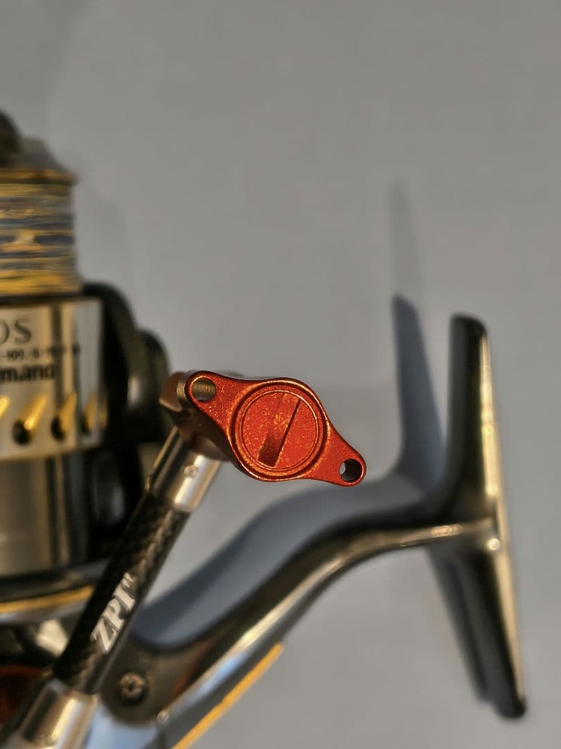 ハ*ん様 シマノ 04 STELLA ステラ 2000S スピニングリールZPI