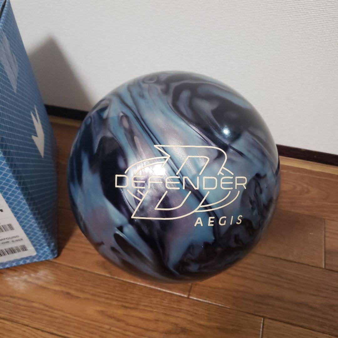 ブランズウィック ディフェンダー イージス（ボウリングボール）