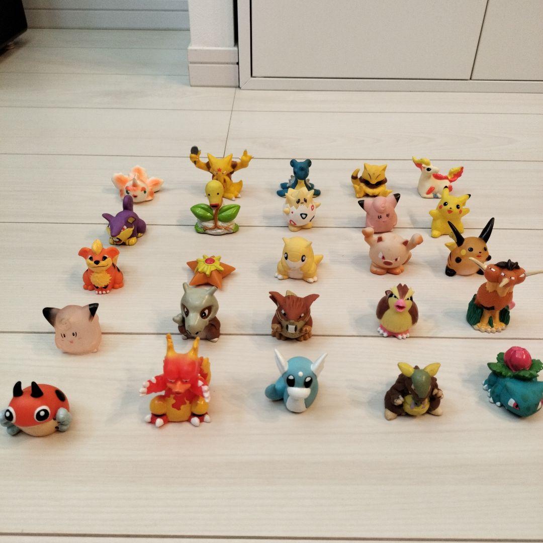 ポケモン　ゆび人形　モンコレ　　240個セット＋おまけ66個　まとめ売り