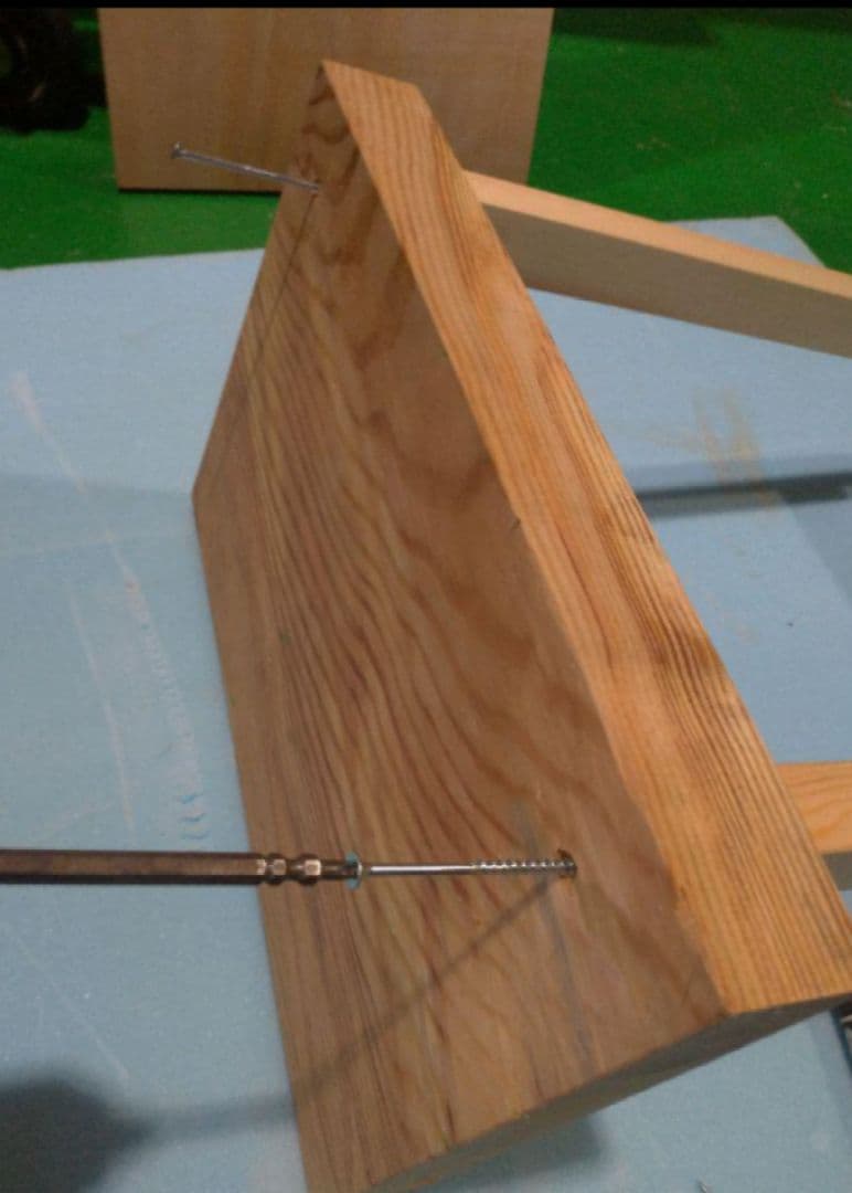 スノーボードスタンド組み立て式②