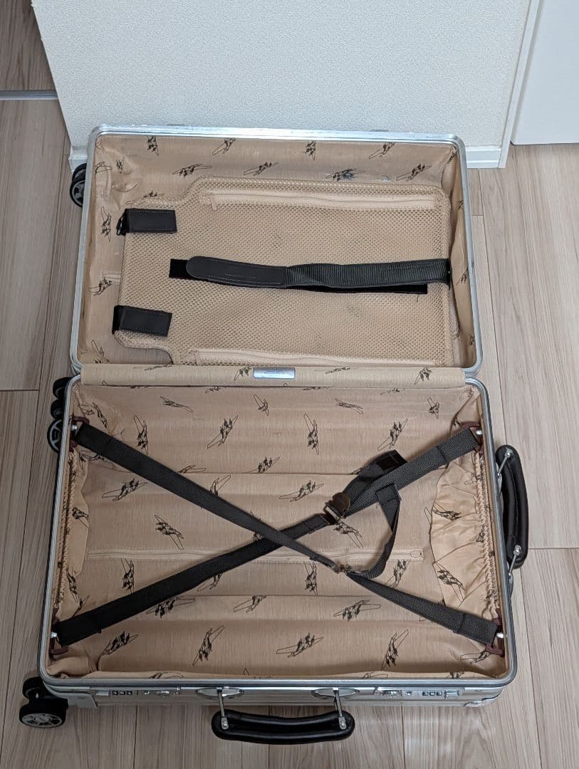 【廃盤・希少】RIMOWA クラシックフライト 33L 4輪 飛行機柄