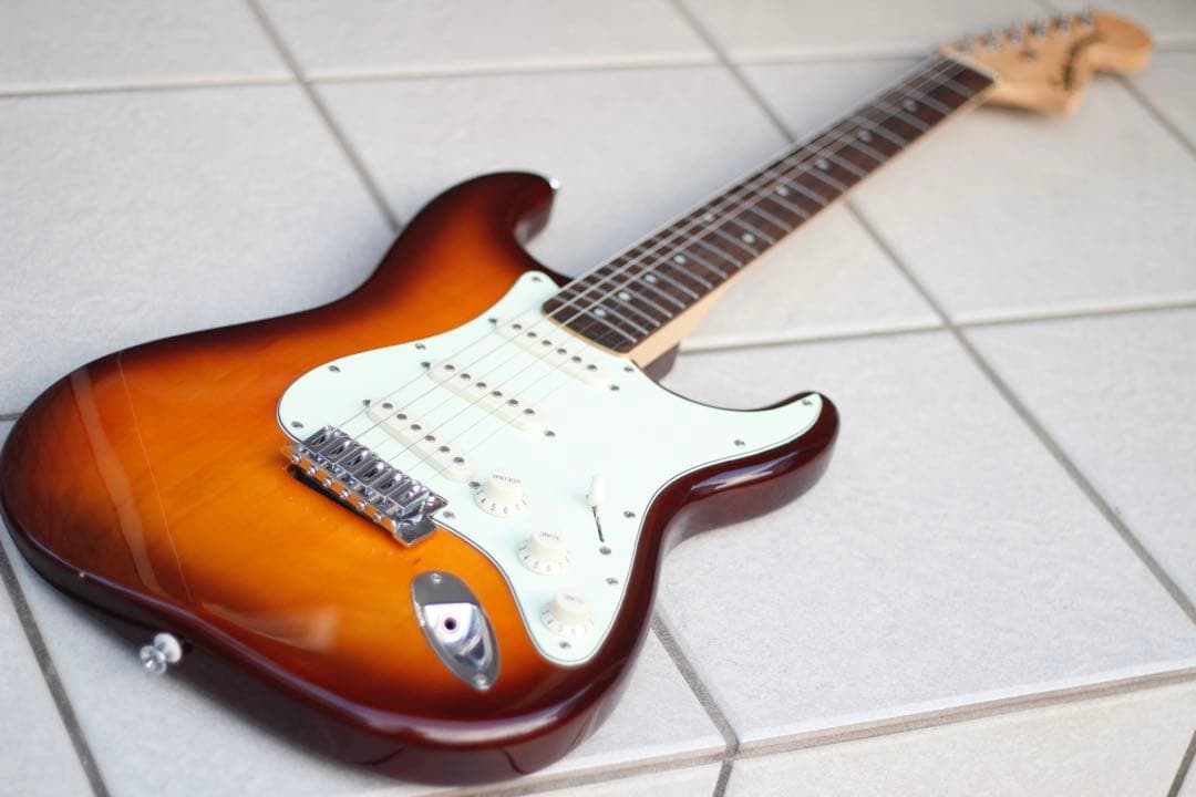 2022年製【Squire|Stratocaster】