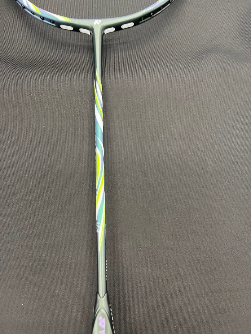 4ug6 アストロクス100TVA 新品未使用　ヨネックス