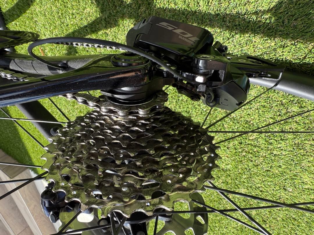 トレック マドン SL6 Gen8 Mサイズ　マットブラック