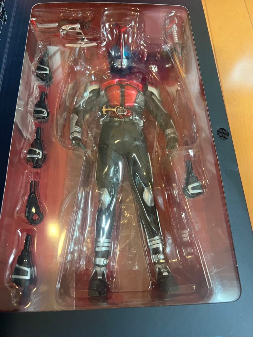 RAH仮面ライダーカブト、ダークカブト2体セット