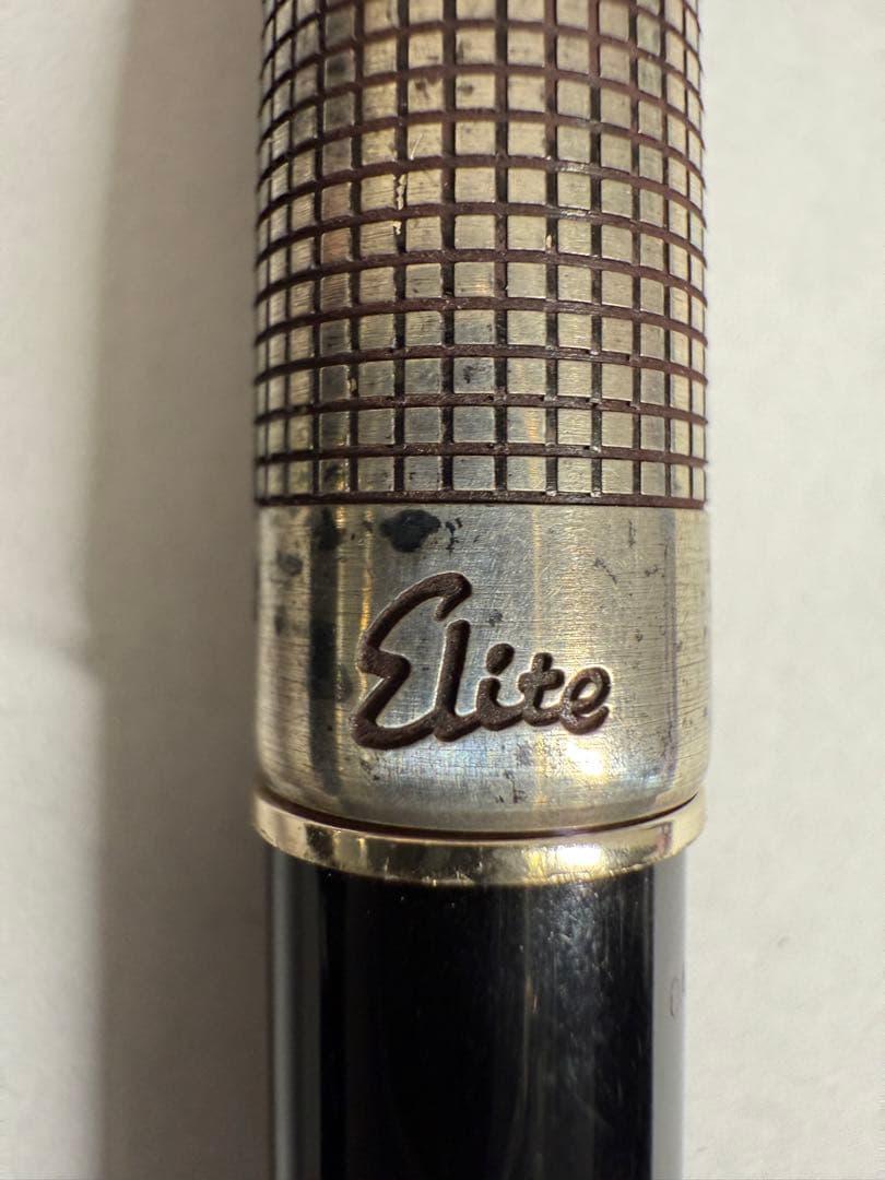 ★レトロ★ PILOT Elite シルバー格子柄 万年筆 高級感あり★