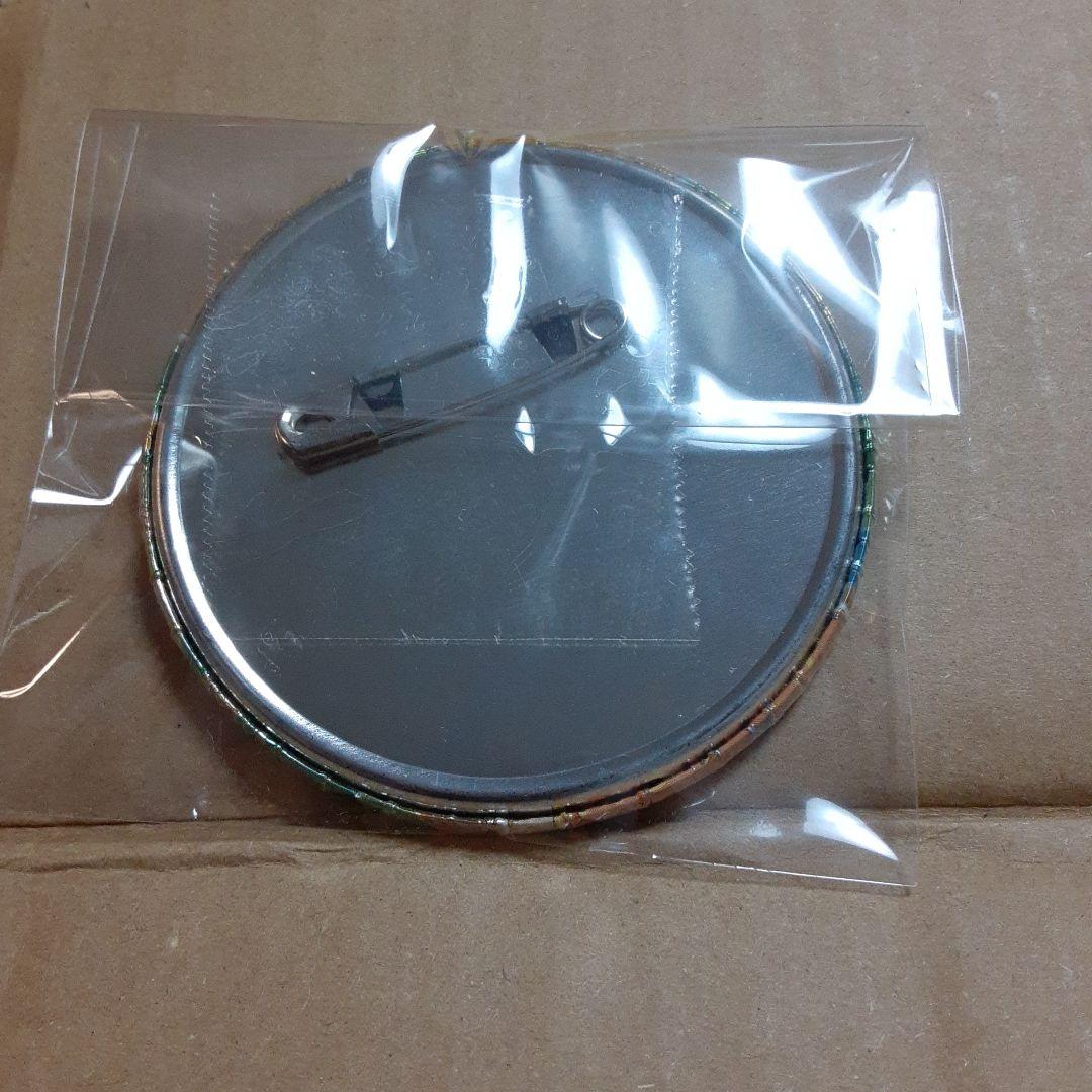 アイカツ 二階堂ゆず B賞 オフショルショップ 限定 グリッターガラポン缶バッジ