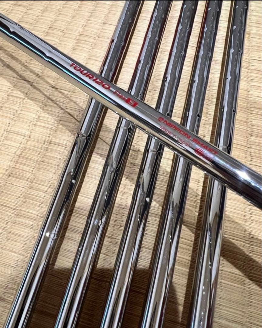 レフティ　タイトリストT100アイアン2019モデル多少値段交渉OK