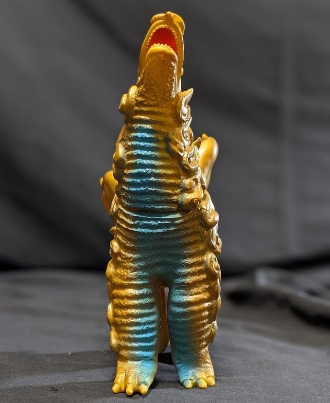ドドンゴ黄色成型「ウルトラマン」登場怪獣（ブルマァク復刻）ソフビフィギュア