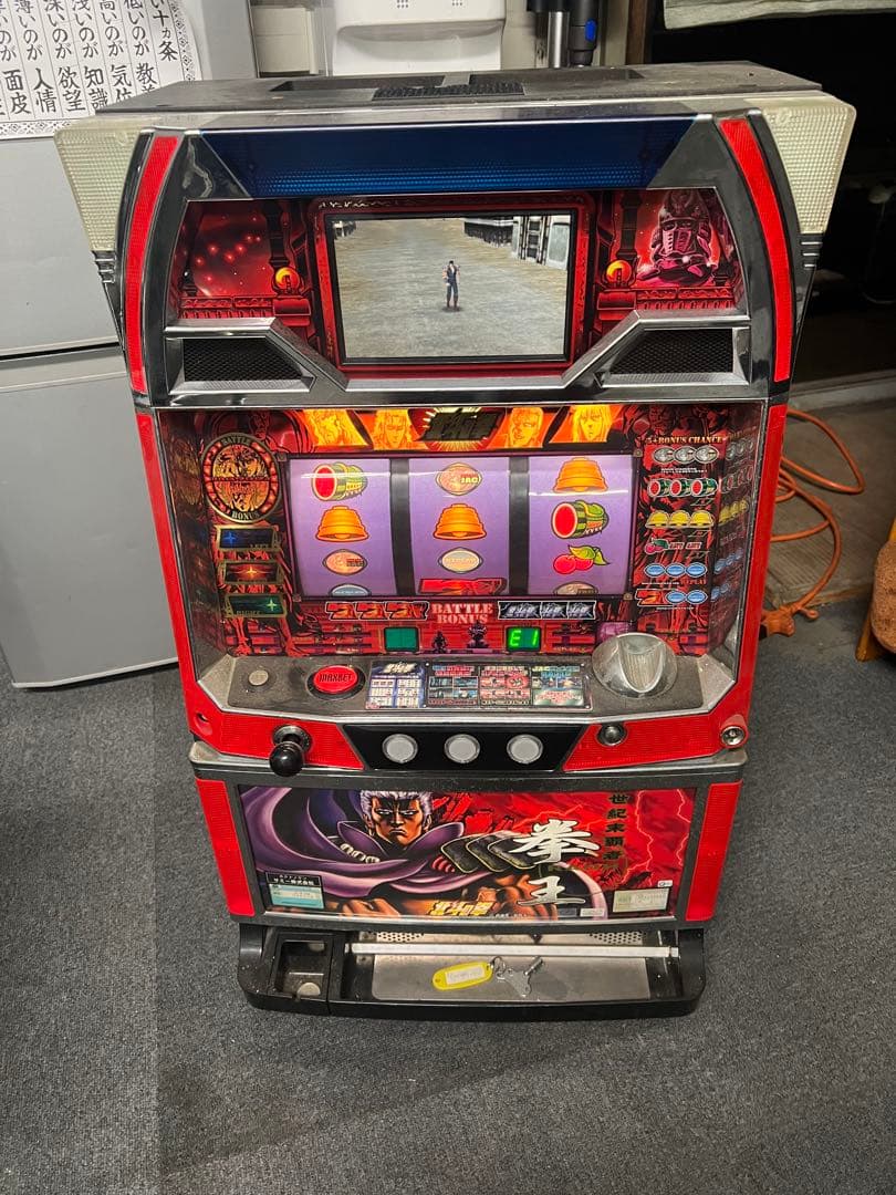 スロットマシン 赤