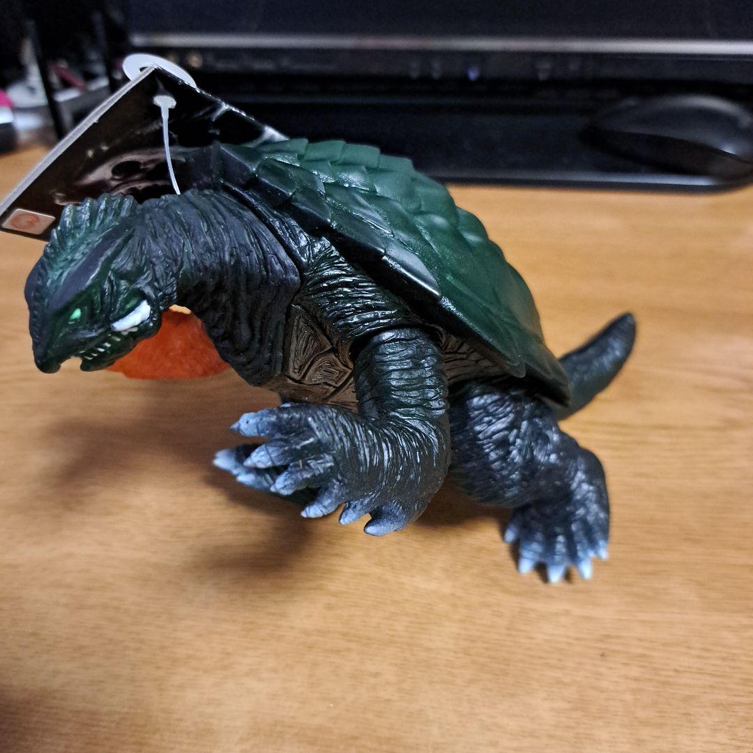 ガメラ！劇場限定版バニシングフィストガメラ1999年超レア 15cm