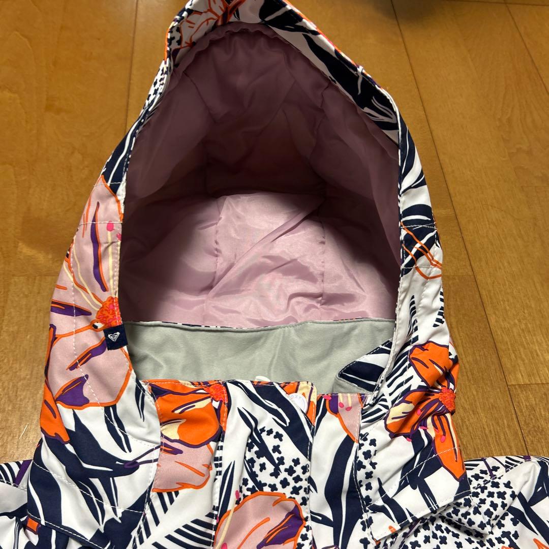 新品！タグ付き！　ROXY 花柄　スキーウェア　ボードウェア　防寒　S