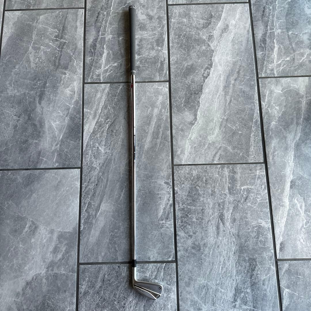 美品！P790 2021年モデル 4番アイアン モーダス105 フレックスX