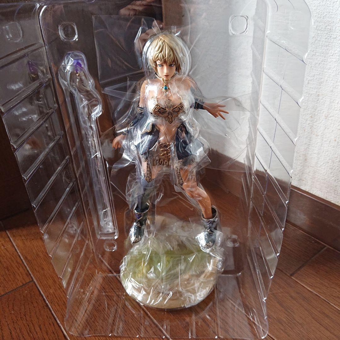 オンラインRPG　リネージュⅡ　ヒューマンメイジ　1/8スケールフィギュア