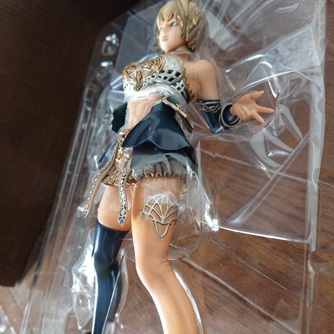 オンラインRPG　リネージュⅡ　ヒューマンメイジ　1/8スケールフィギュア