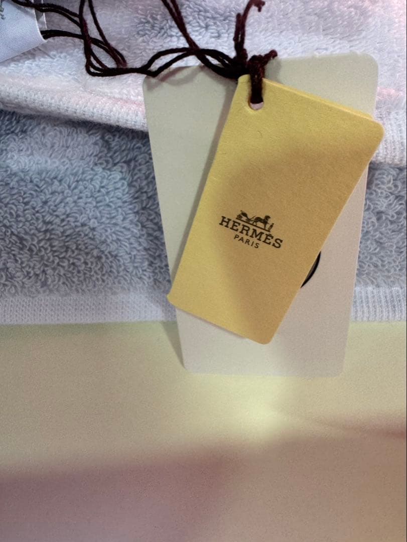 g1656 新品未使用 HERMES バスタオル グレー ホワイト アヴァロン
