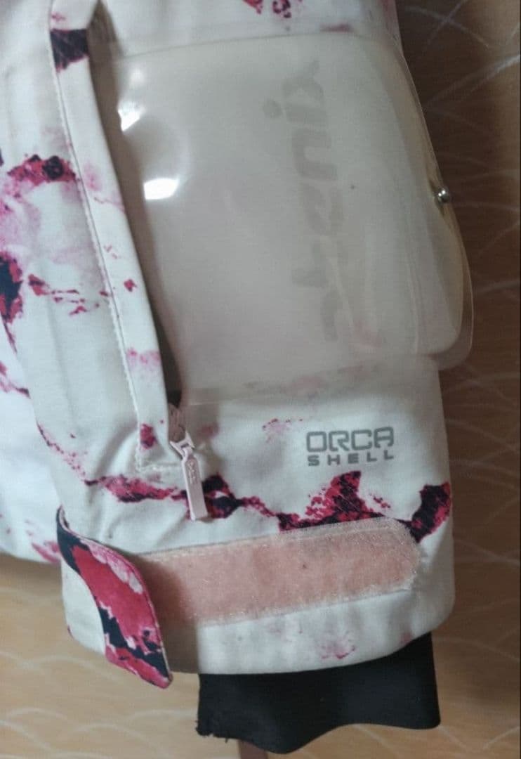 新品タグ付 フェニックス レディースパンツ & 美良品 レディースジャケット