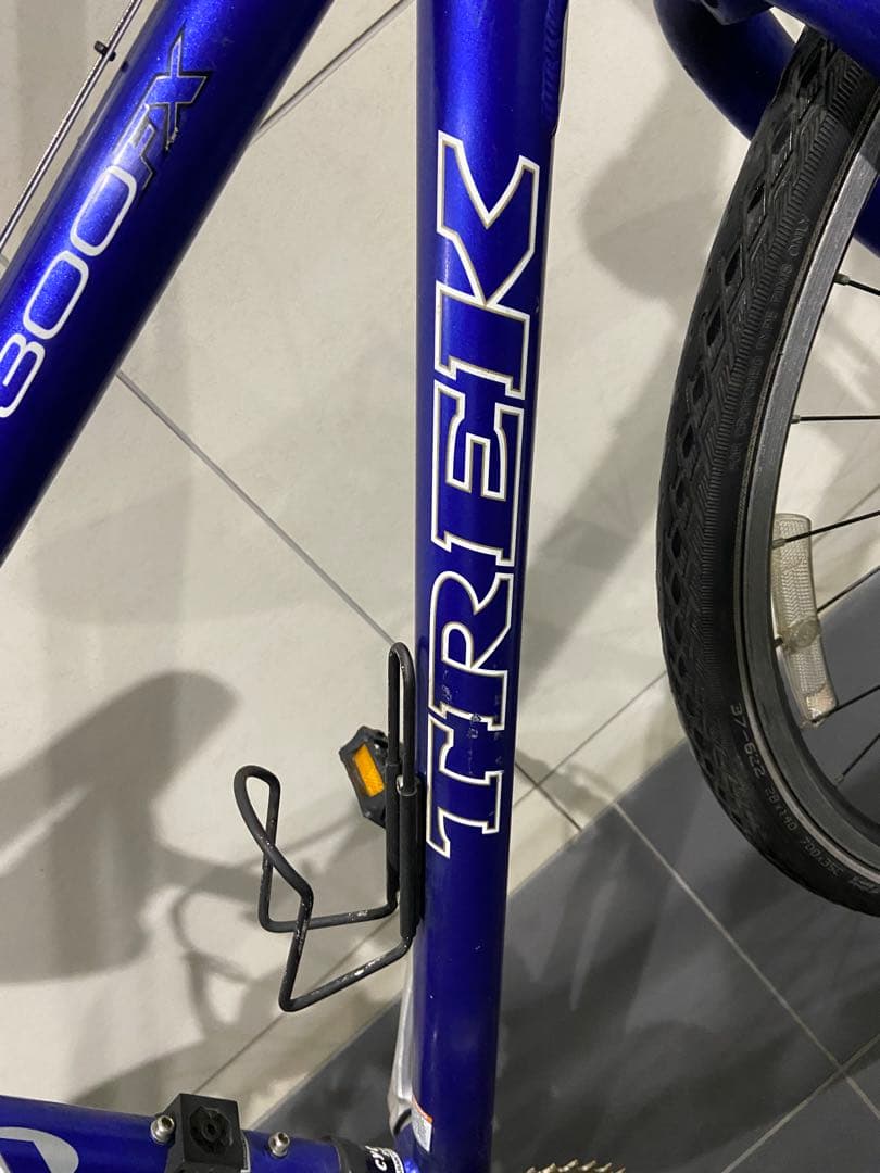 TREK FX トレック　クロスバイク スポーツバイク FX7.31247300