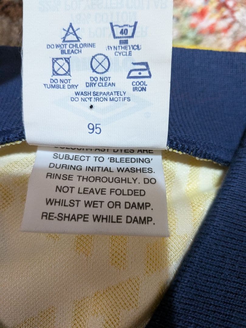 ビンテージ　トッテナム・ホットスパー イエロー