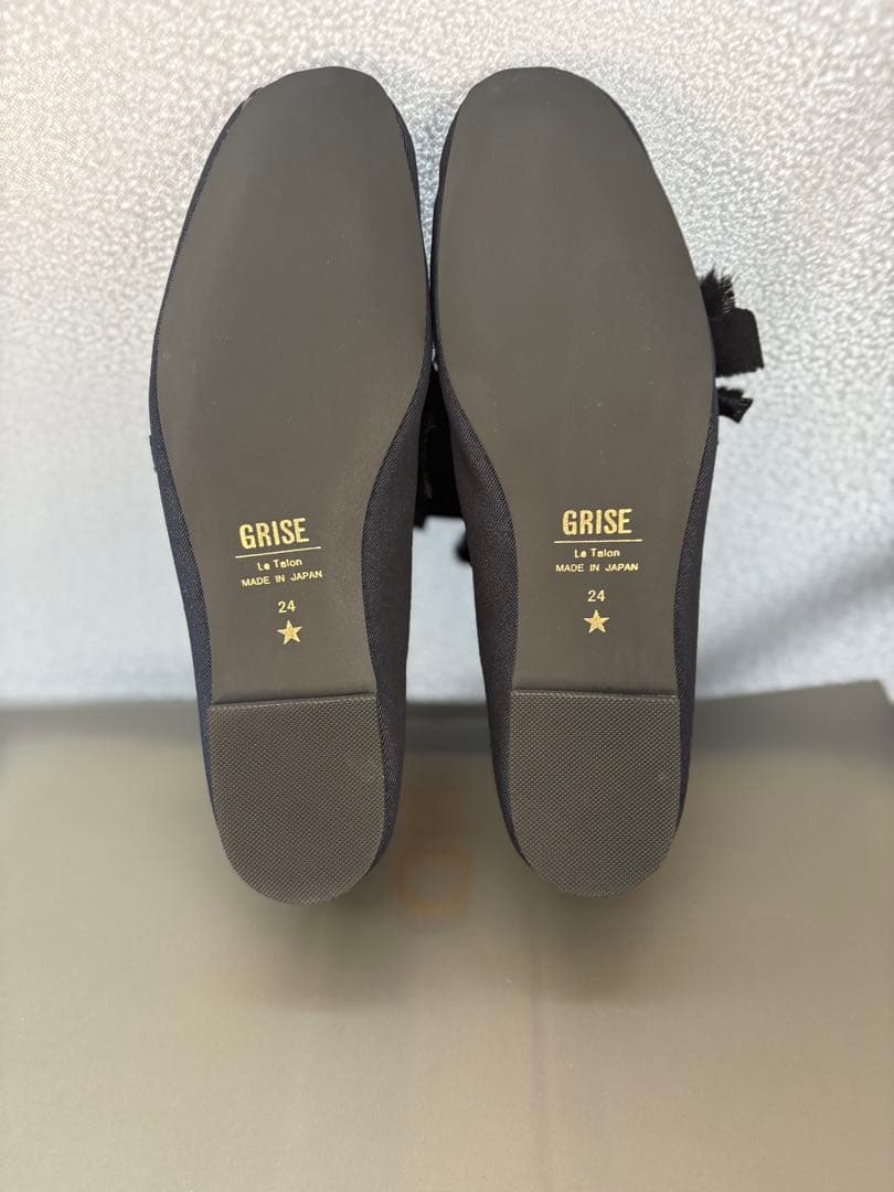 【新品，未使用】LE TALON GRISEサテンリボンバレリーナNo.1639
