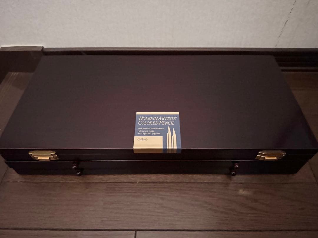 新品 未使用 ホルベイン アーチスト 色鉛筆 木函セット 150色 木箱 全色