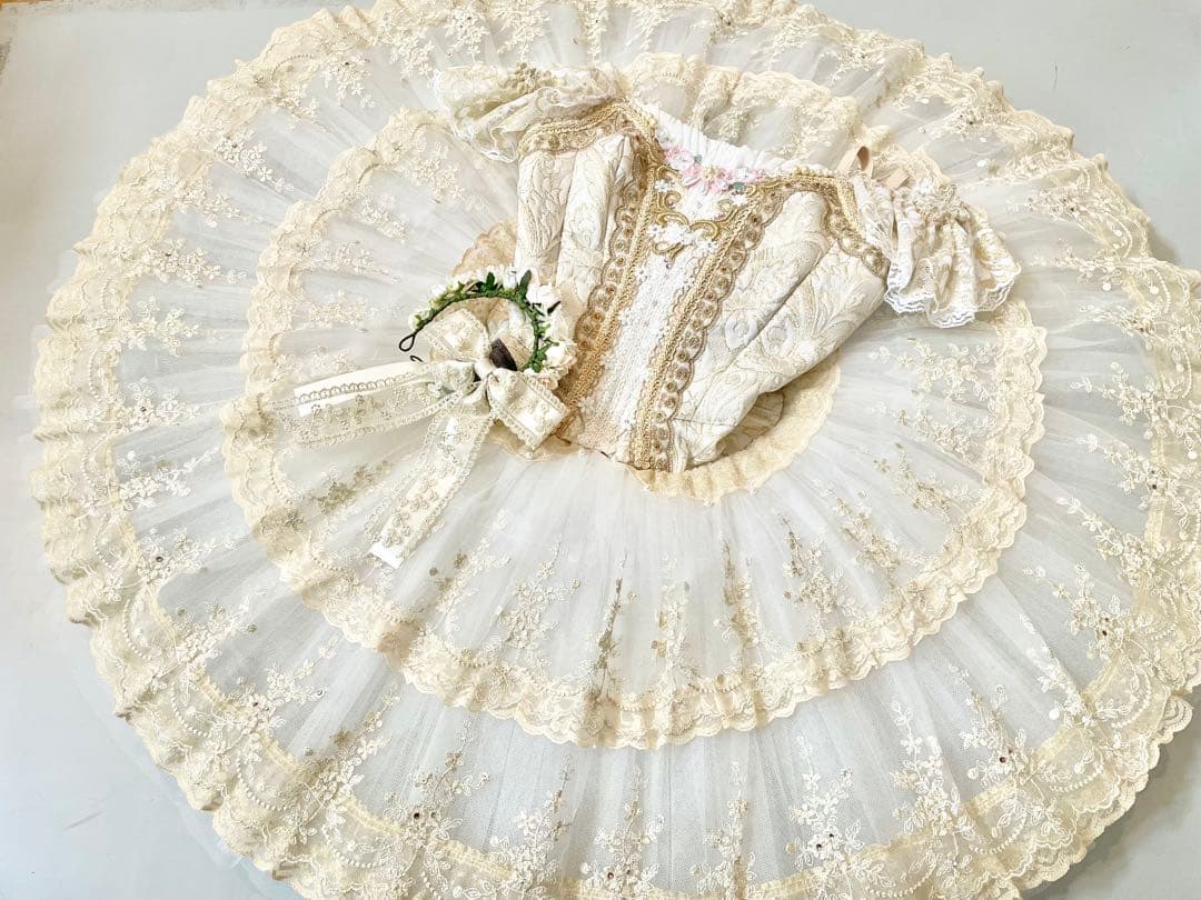 バレエ衣装　Sサイズ　ゴールド系