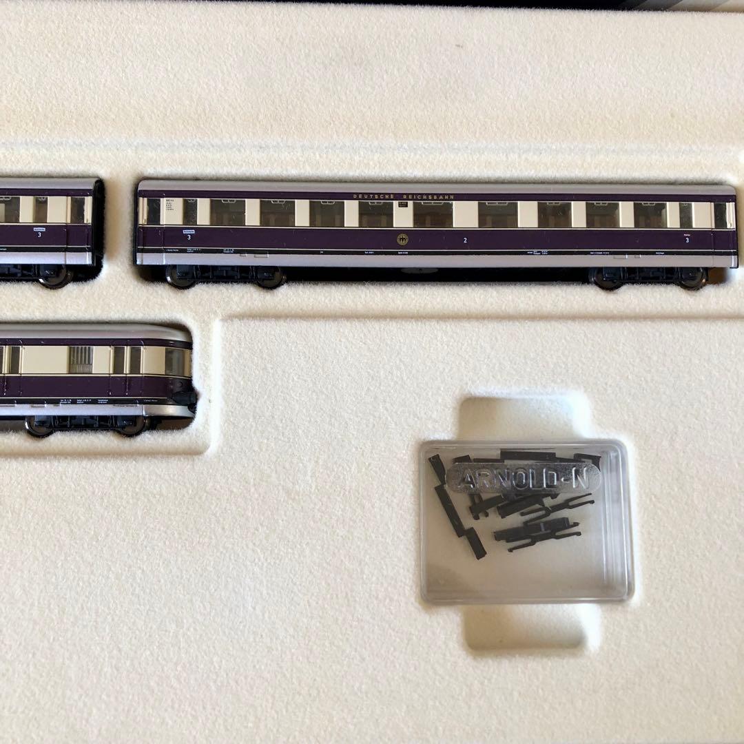 ARNOLD ドイツ帝国鉄道 HENSCHEL-WEGMANN-ZUG Nゲージ