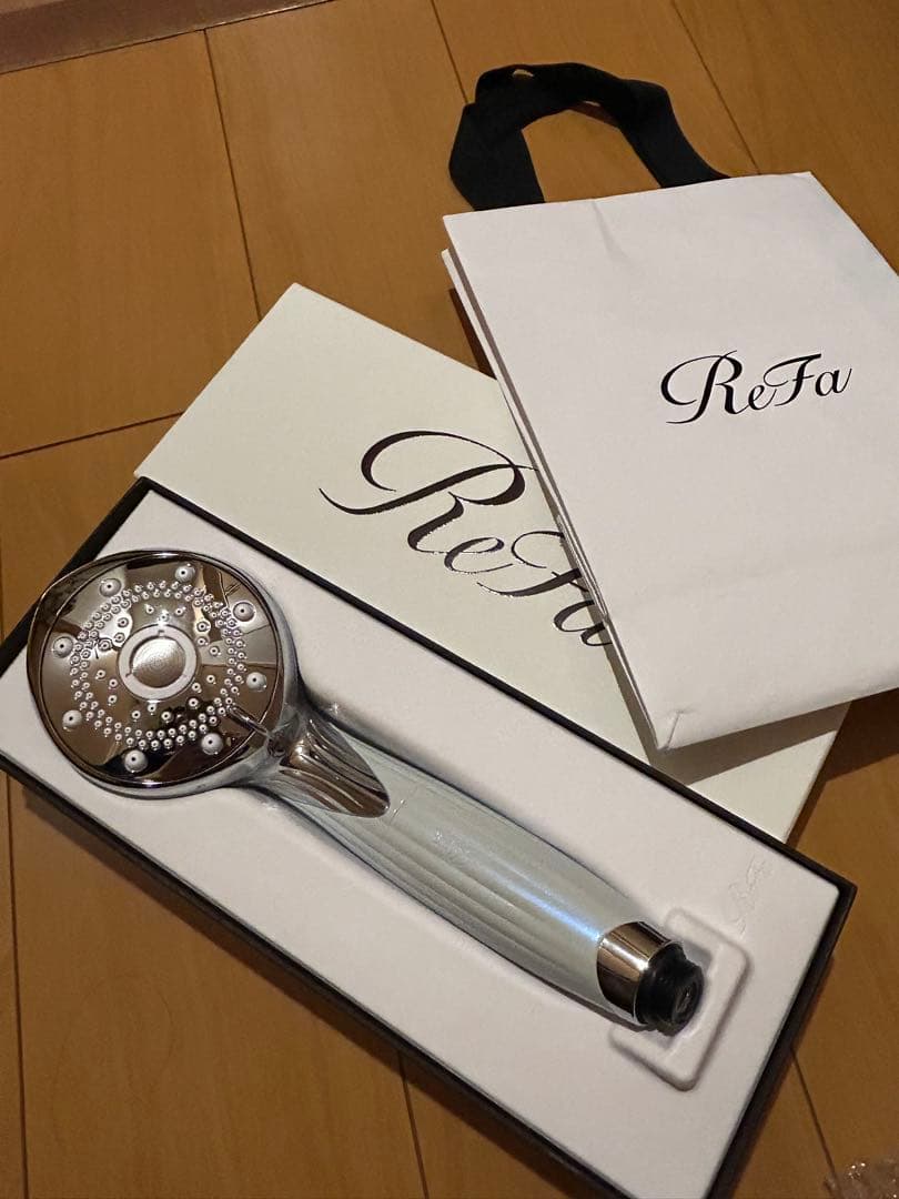 ゆうき ReFa ファインバブルピュア　シャワーヘッド　付属品一式箱付き