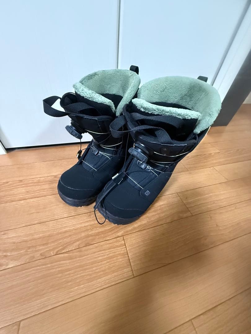 Salomon PEALA 23㎝　サロモン　スノーボードブーツ