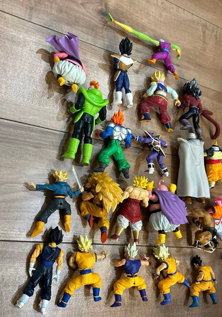 ドラゴンボールフィギュア　各種21体