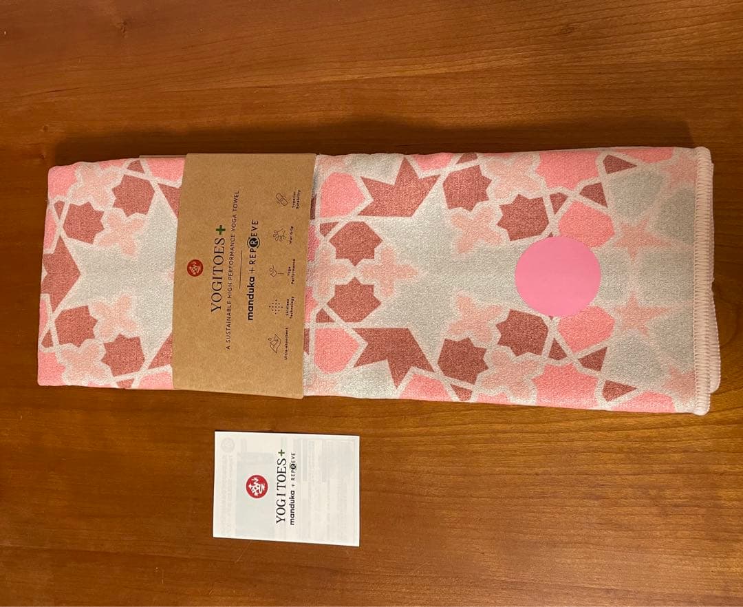 【新品　未使用】Manduka（マンドゥカ） Yogitoes ヨガラグ