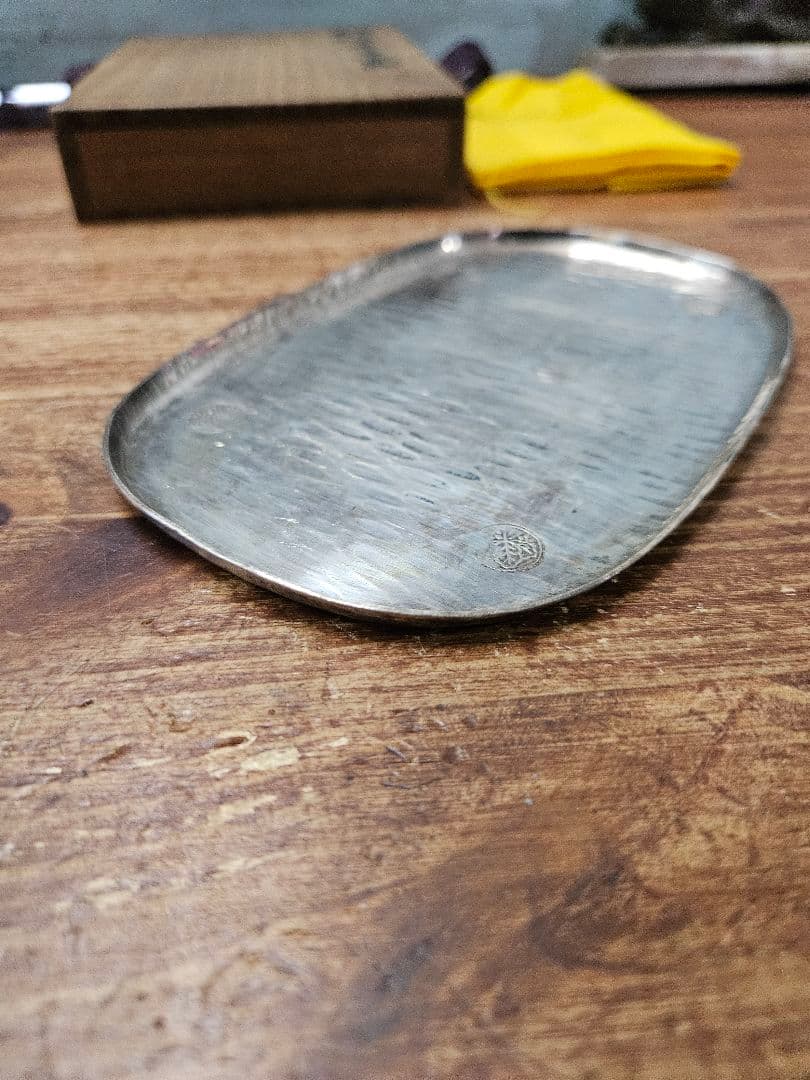 銀製 秦蔵六 作 三世秦蔵六造 小判型 銀打出 急須盆 香盆 共箱付き